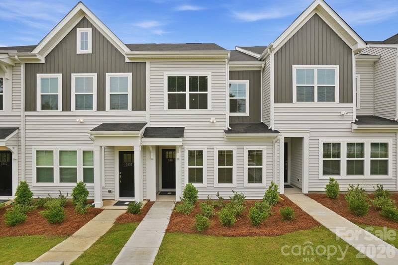 5861 Tuckaseegee Rd, Charlotte, NC 28208