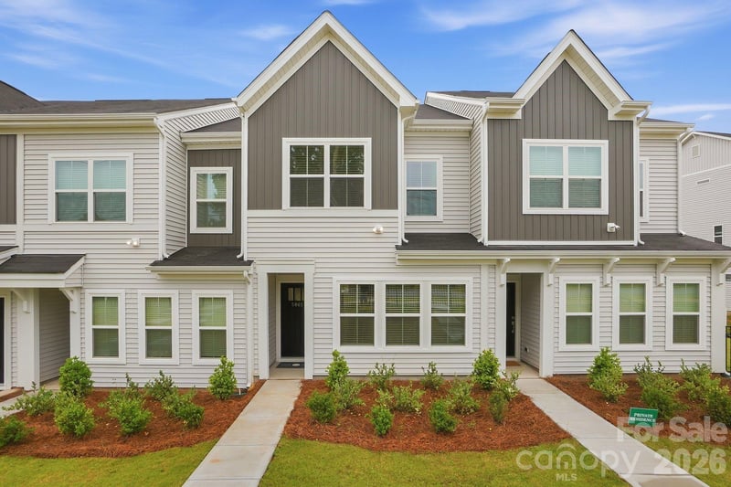 5865 Tuckaseegee Rd, Charlotte, NC 28208