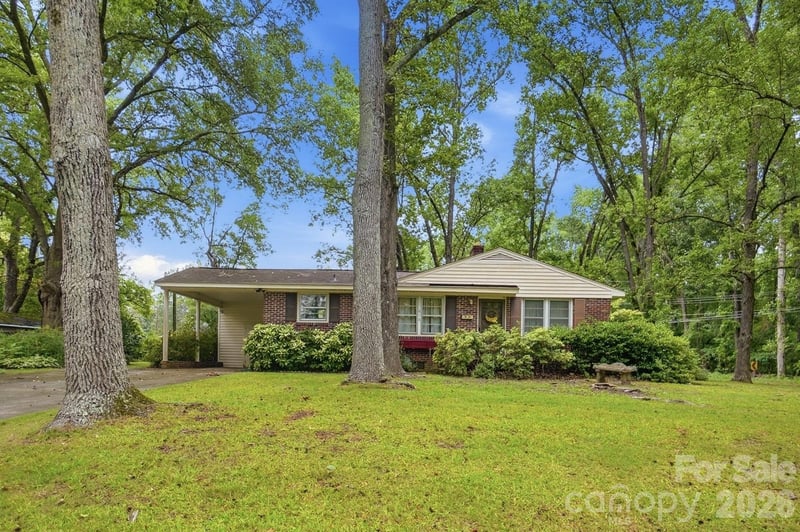 610 Laurel Ct, Lancaster, SC 29720