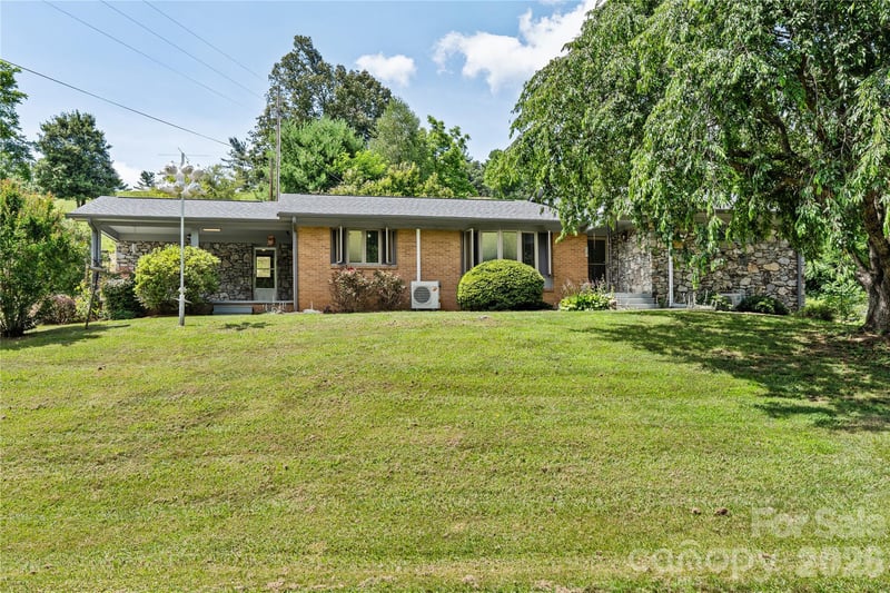 737 Tillery Branch Rd, Marshall, NC 28753