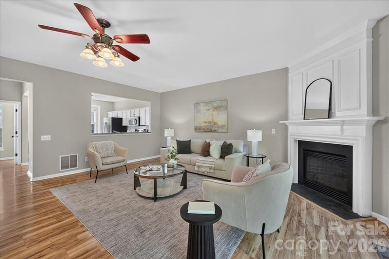 3054 Castleberry Ct, Charlotte, NC 28209