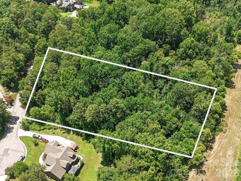466 Countrywood Pl, Concord, NC 28025