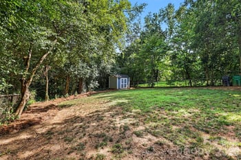 1338 Edgewater Dr, Charlotte, NC 28210