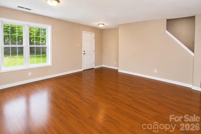 1914 Treefrog Ct, Charlotte, NC 28262