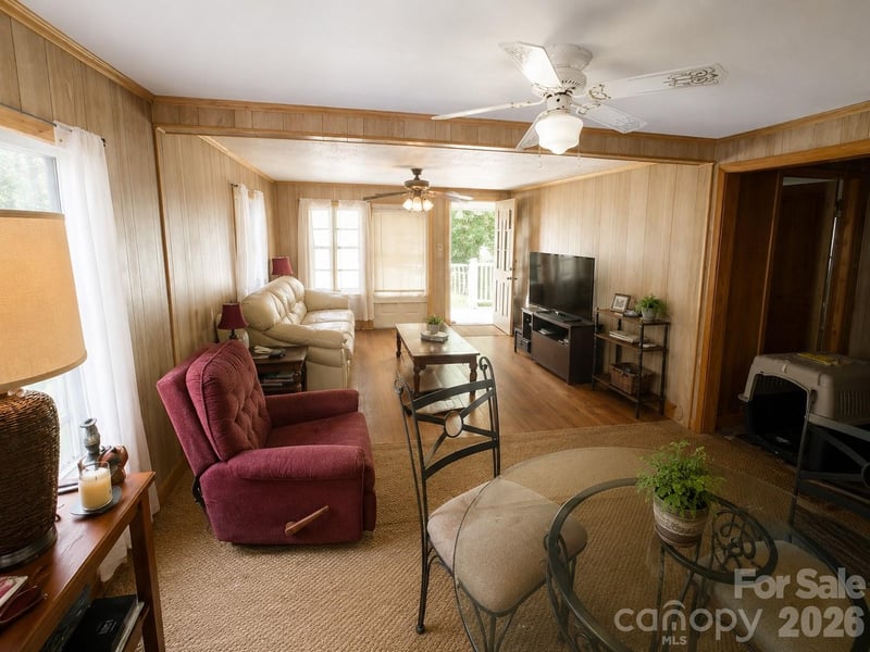 312 Miller Ave, Statesville, NC 28677