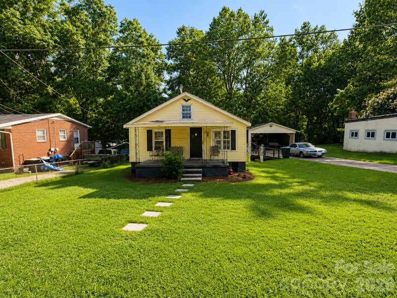312 Miller Ave, Statesville, NC 28677