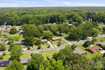 3800 Arvin Dr, Charlotte, NC 28269