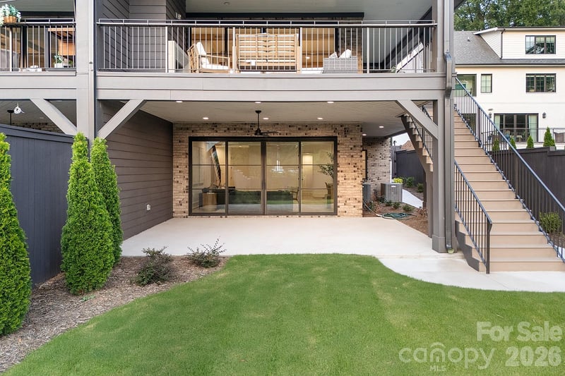 1214 S Kings Dr #A, Charlotte, NC 28207