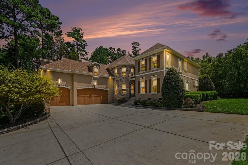 288 Indian Trl, Mooresville, NC 28117