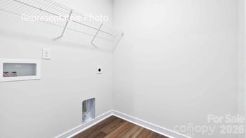 2114 10th St, Hickory, NC 28602