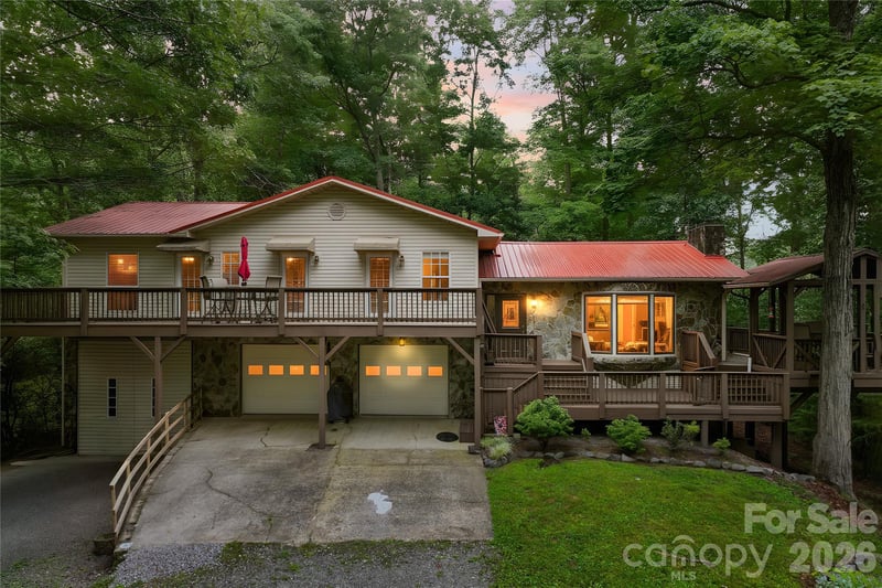 154 Hondah Blvd, Brevard, NC 28712