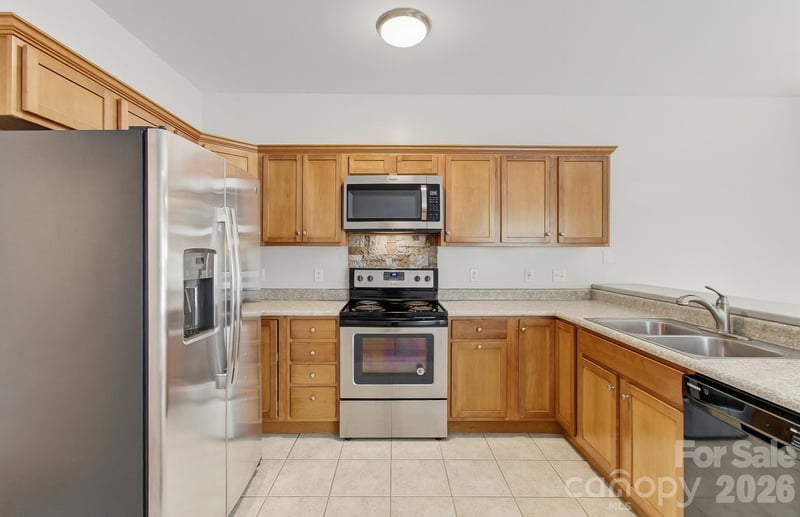65 Cherry Laurel Ln, Swannanoa, NC 28778
