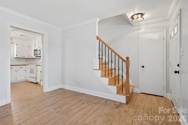 6739 Old Meadow Rd, Charlotte, NC 28227
