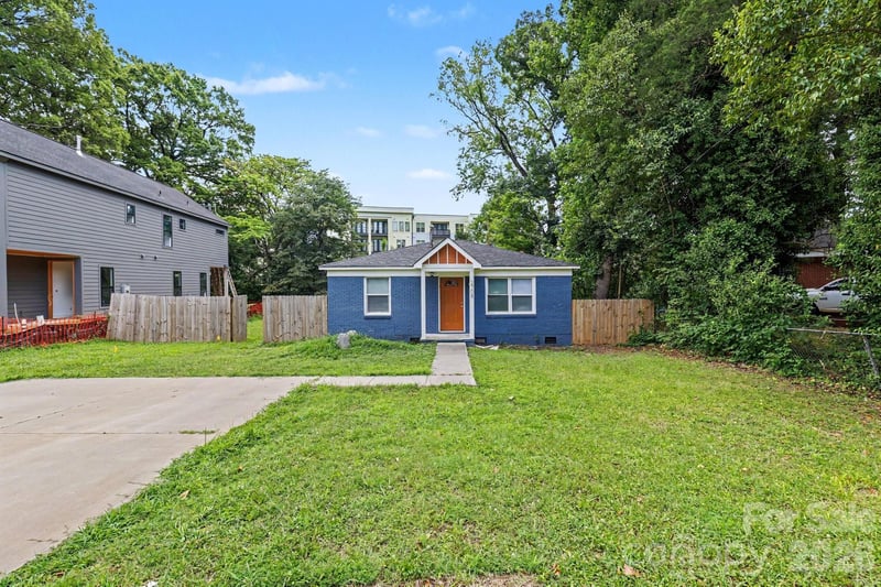 2708 Catalina Ave, Charlotte, NC 28206