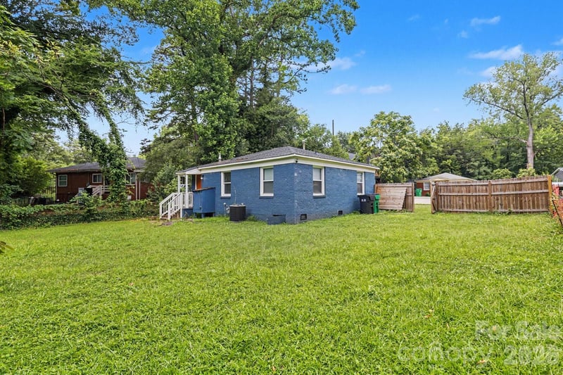 2708 Catalina Ave, Charlotte, NC 28206