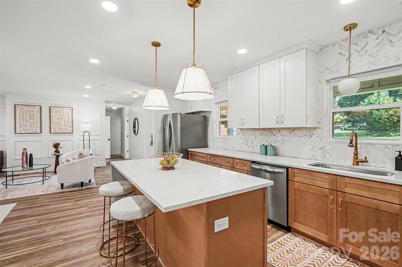 12620 Idlewild Rd, Matthews, NC 28105