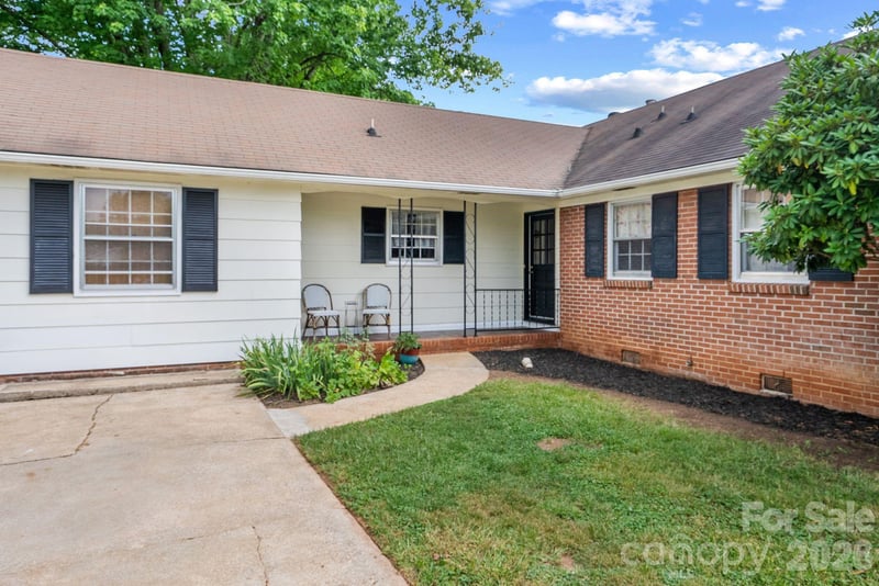 115 Bent Creek Ranch Rd, Asheville, NC 28806
