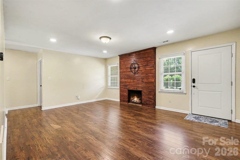 4436 Tilley Morris Rd, Matthews, NC 28105