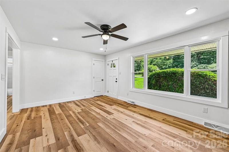 1130 Buffalo Shoals Rd, Statesville, NC 28677