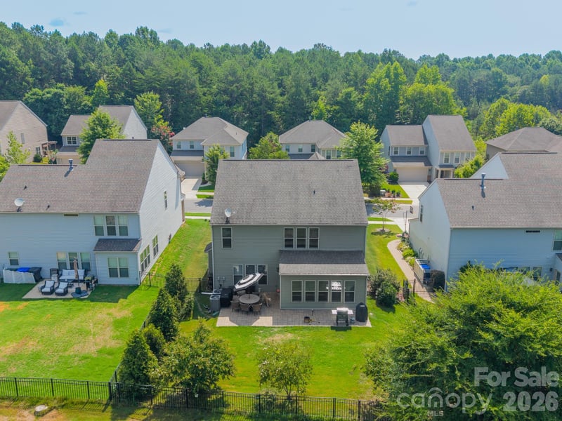 15215 Colonial Park Dr, Huntersville, NC 28078