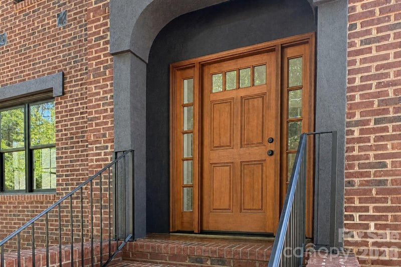 732 Ellsworth Rd, Charlotte, NC 28211