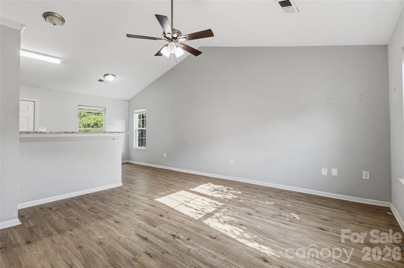 6421 Elgywood Ln, Charlotte, NC 28213