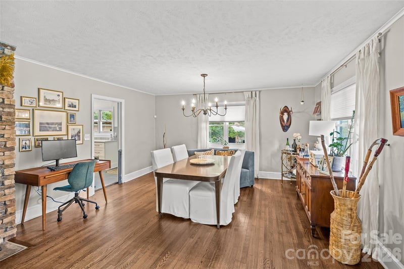 6537 Mt Holly Huntersville Rd, Charlotte, NC 28216