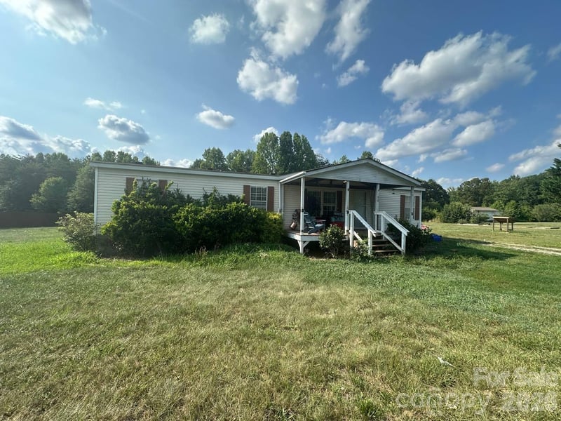5100 Flay Rd, Lincolnton, NC 28092