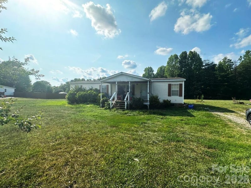 5100 Flay Rd, Lincolnton, NC 28092