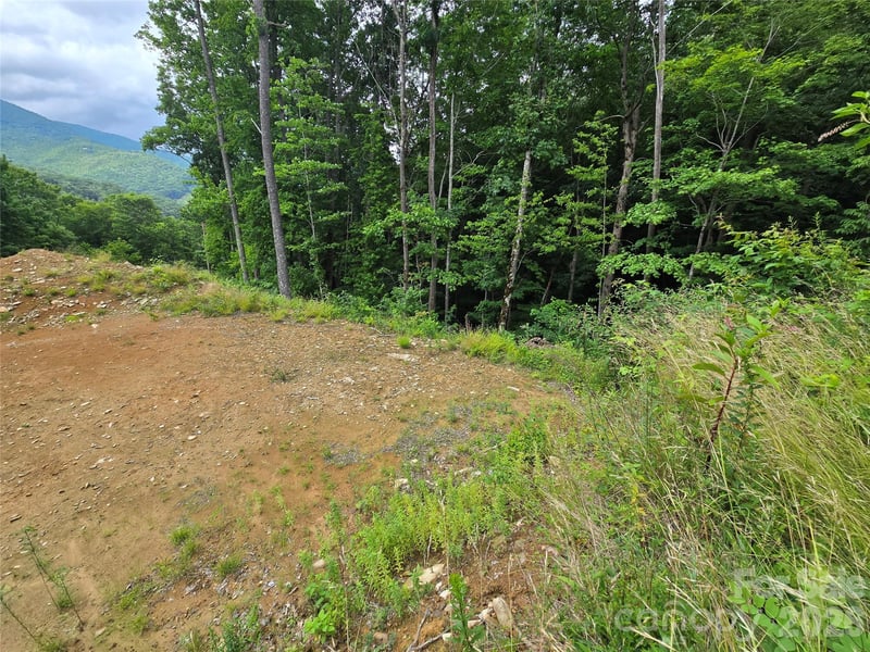 52 Lantern Rg, Maggie Valley, NC 28751