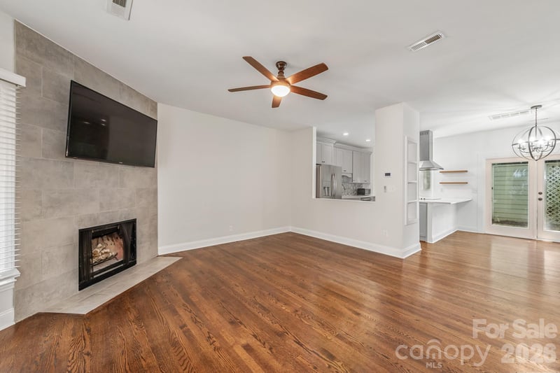 437 Clarkson Green St, Charlotte, NC 28202