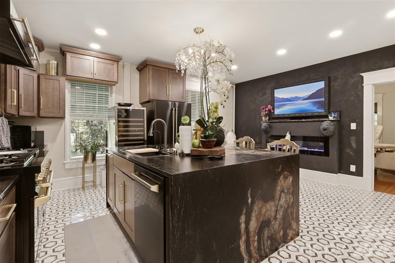 629 Mitchell Ave, Salisbury, NC 28144