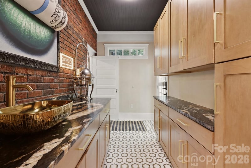 629 Mitchell Ave, Salisbury, NC 28144