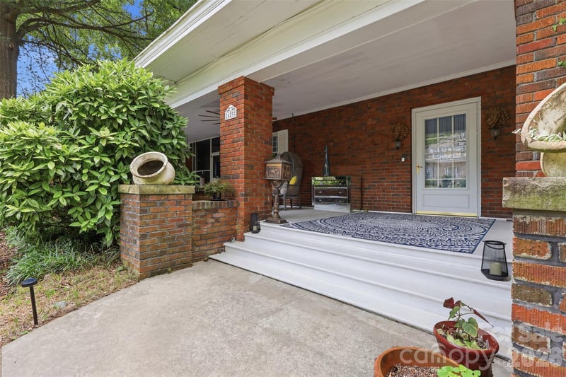 629 Mitchell Ave, Salisbury, NC 28144