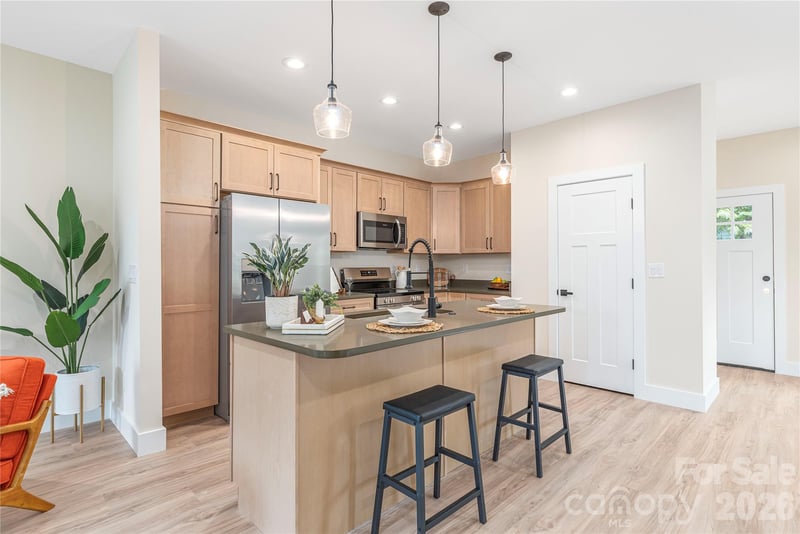 33 Elkwood Ave, Asheville, NC 28804