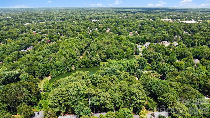 5838 Lake Providence Ln, Charlotte, NC 28277