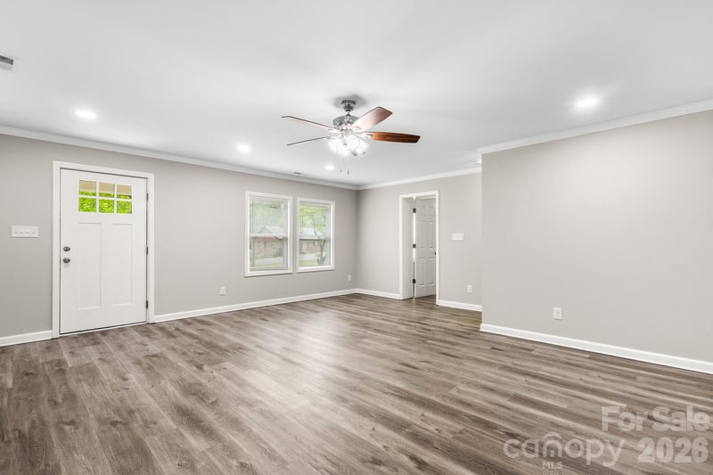 2376 Us 321 Hw, Newton, NC 28658