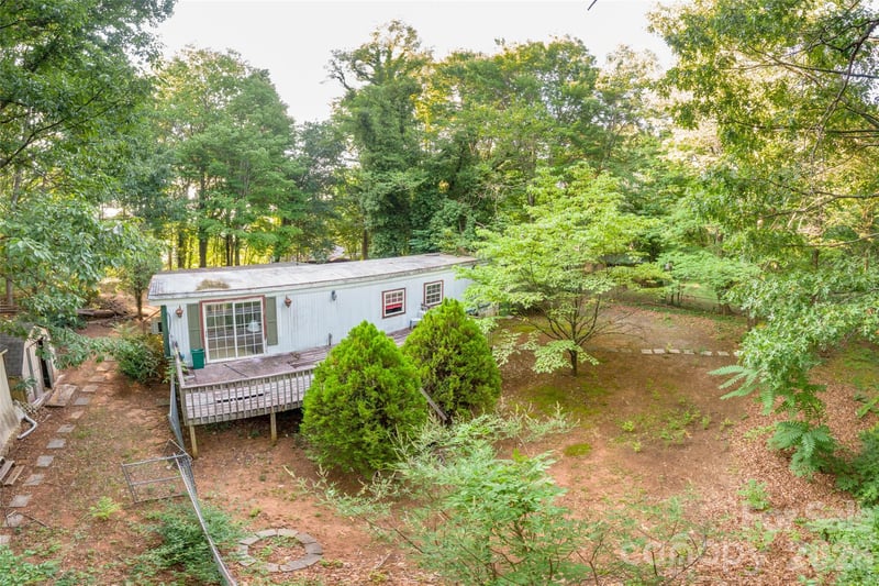 174 Laurel Ln, Lake Lure, NC 28746