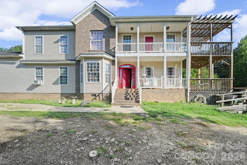 546 Hopewell Rd, Blacksburg, SC 29702
