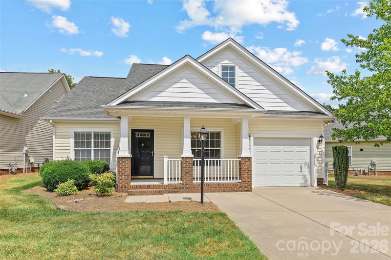 1017 Curry Way, Matthews, NC 28104