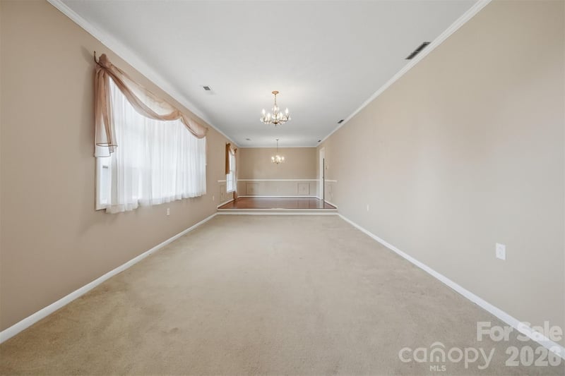 466 Shiloh Church Rd, Hickory, NC 28601