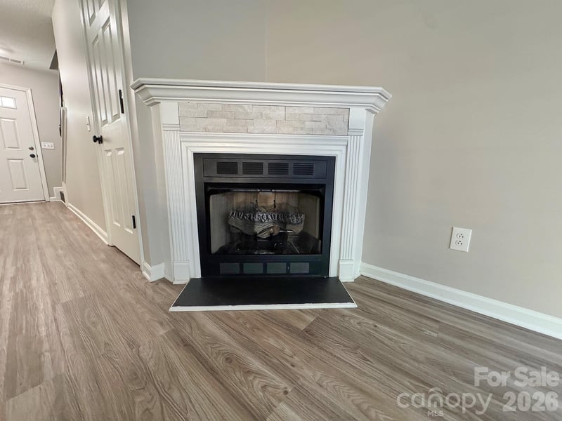2638 Rozzelles Landing Dr, Charlotte, NC 28214