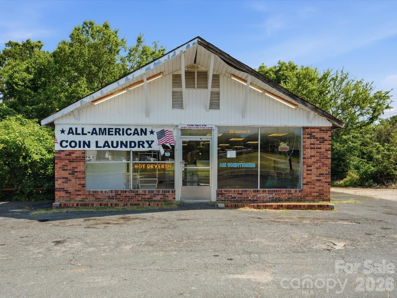 250 Gadsden St, Chester, SC 29706