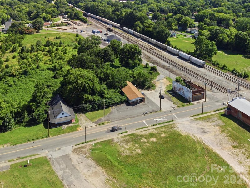 250 Gadsden St, Chester, SC 29706