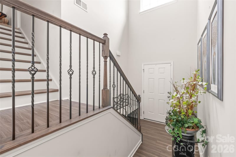 15308 Lake Ridge Rd, Charlotte, NC 28278