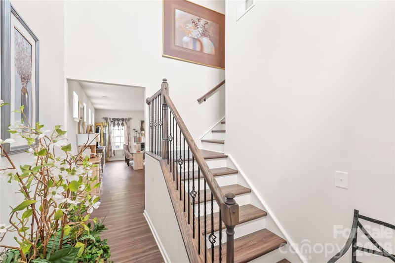 15308 Lake Ridge Rd, Charlotte, NC 28278
