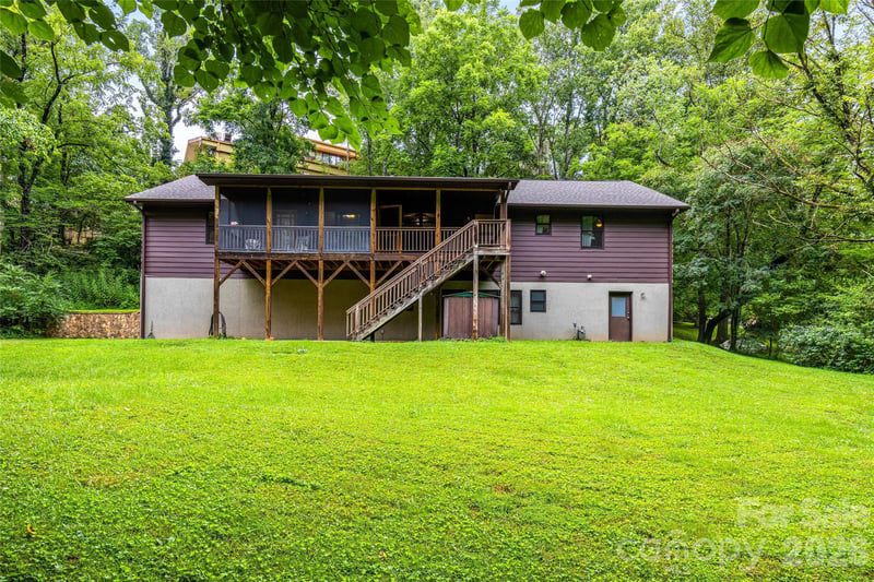 464 Governors View Rd, Asheville, NC 28805