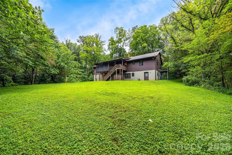 464 Governors View Rd, Asheville, NC 28805