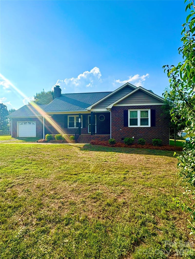 4105 Salem Pointe Dr, Monroe, NC 28110