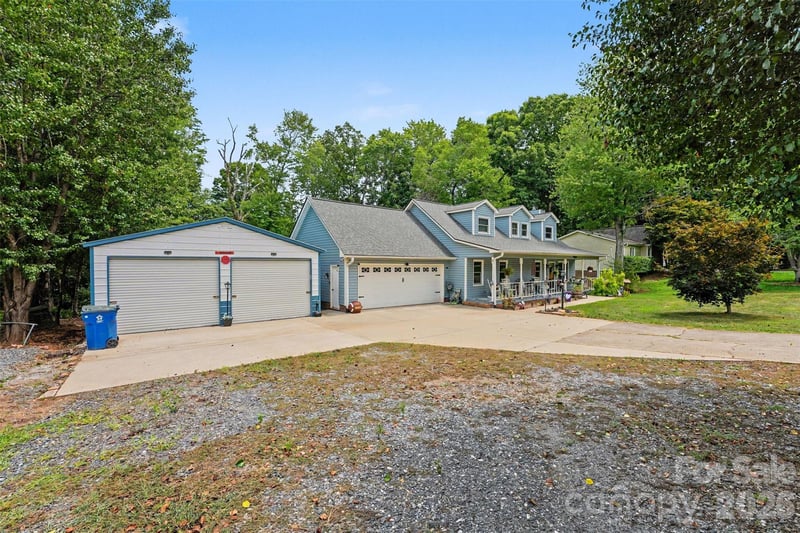 1446 32nd Street Ct, Conover, NC 28613